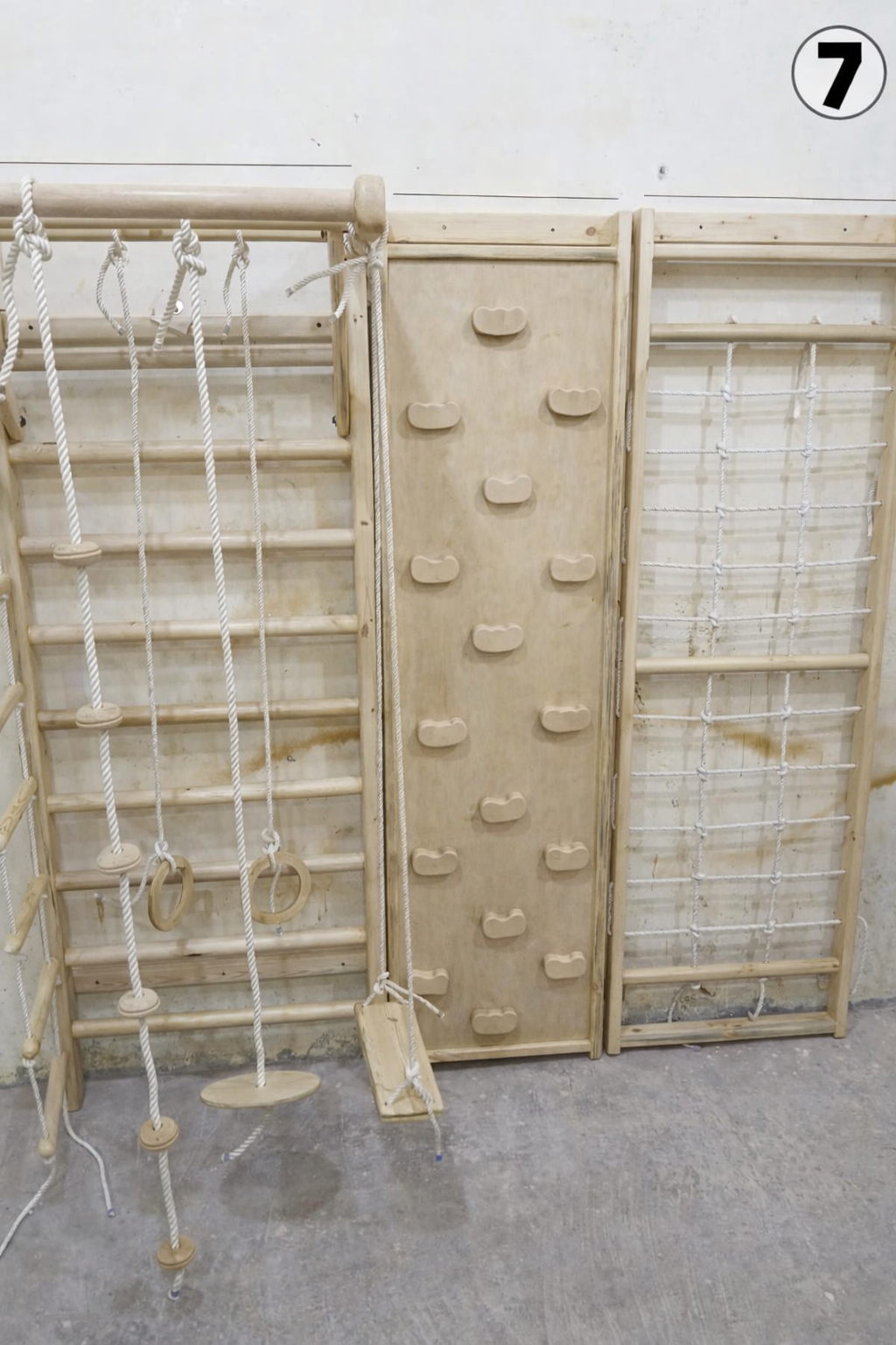 مجموعة جدار السلم السويدي 9 في 1 من خشب طبيعي (100%)