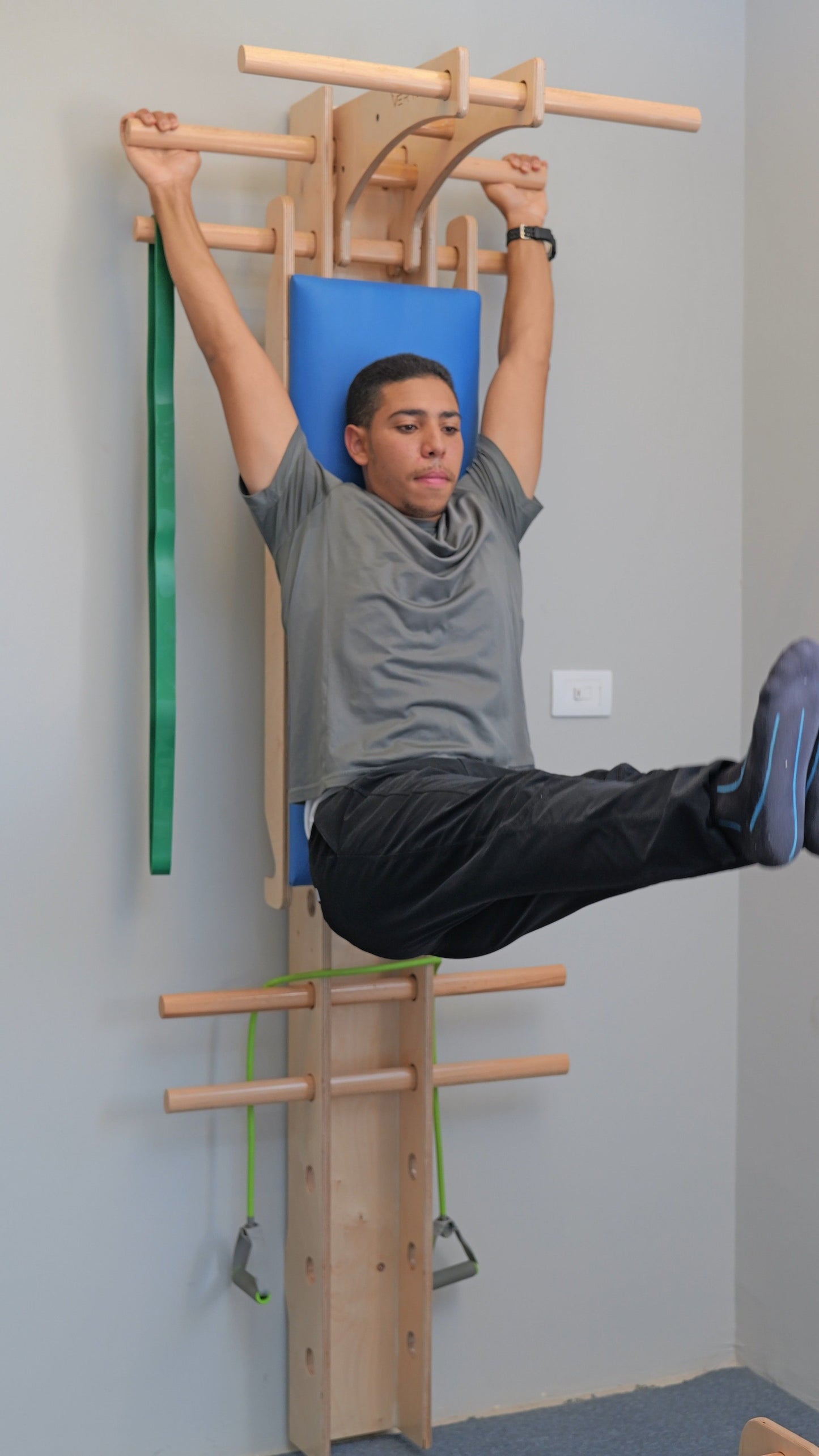 Bfit  لوح التمارين الخشبي متعدد الاستعمالات